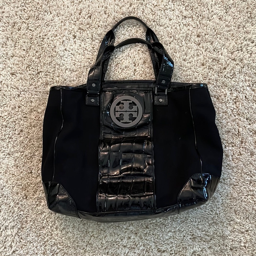 Authentic Tory Burch Ella black Tote. Large canvas with patent leather